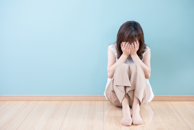 障害年金 審査が「厳しい」真の理由と対策|不支給を防ぐ戦略と専門家の活用法